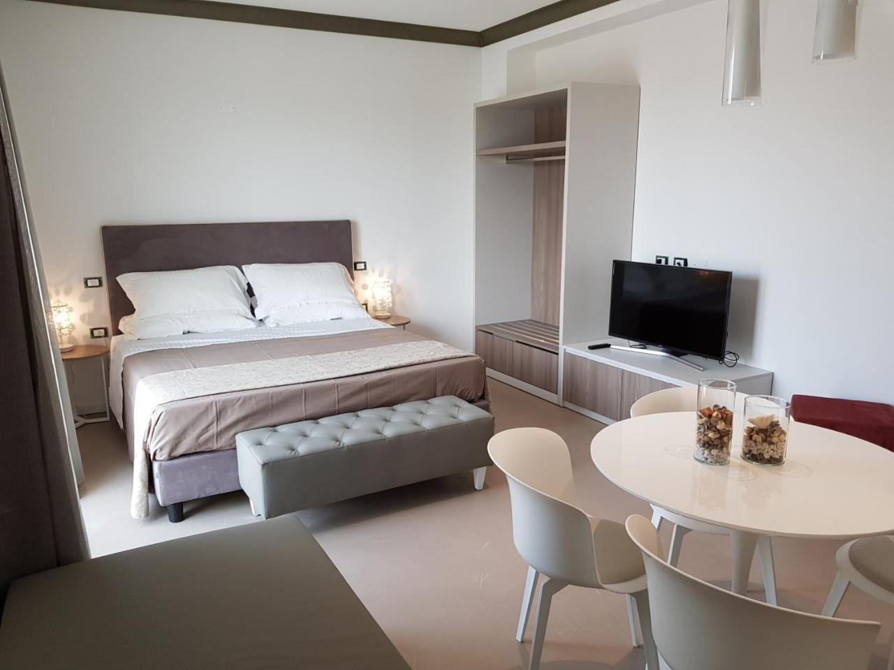 Venus Suites Cervia Ngoại thất bức ảnh