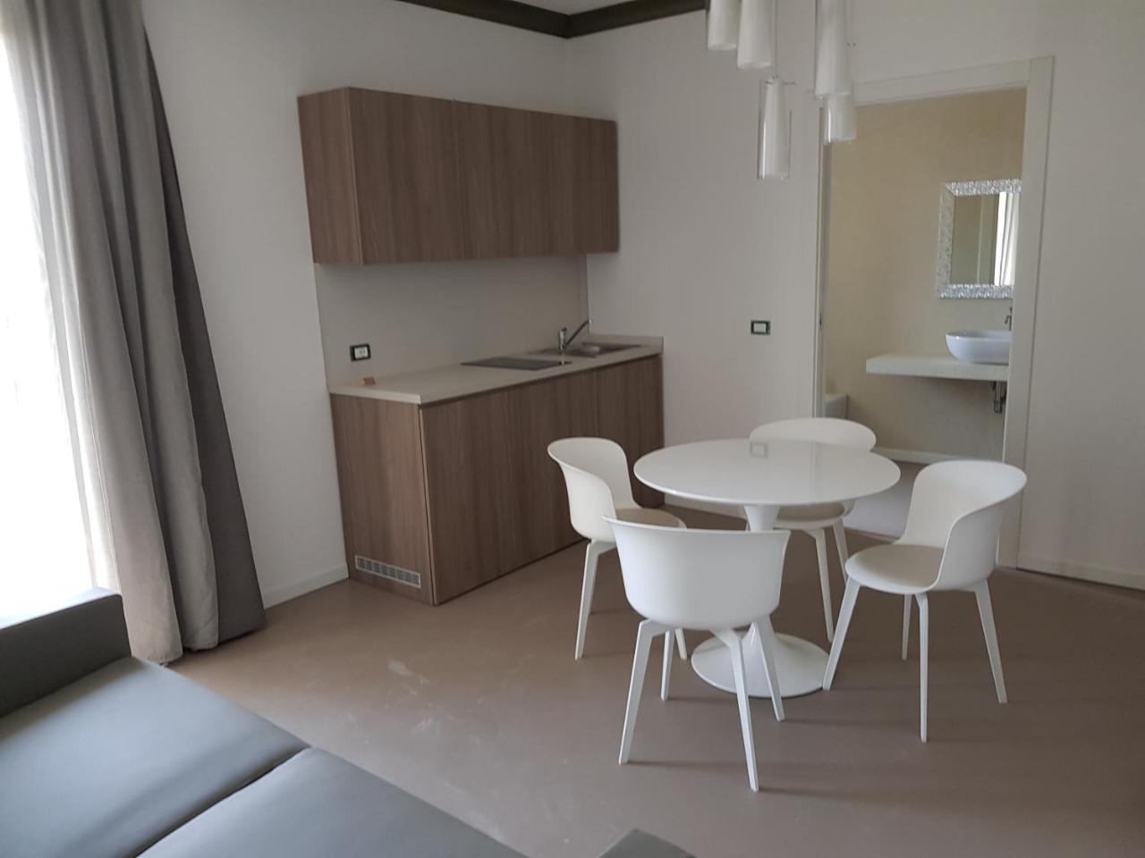 Venus Suites Cervia Ngoại thất bức ảnh