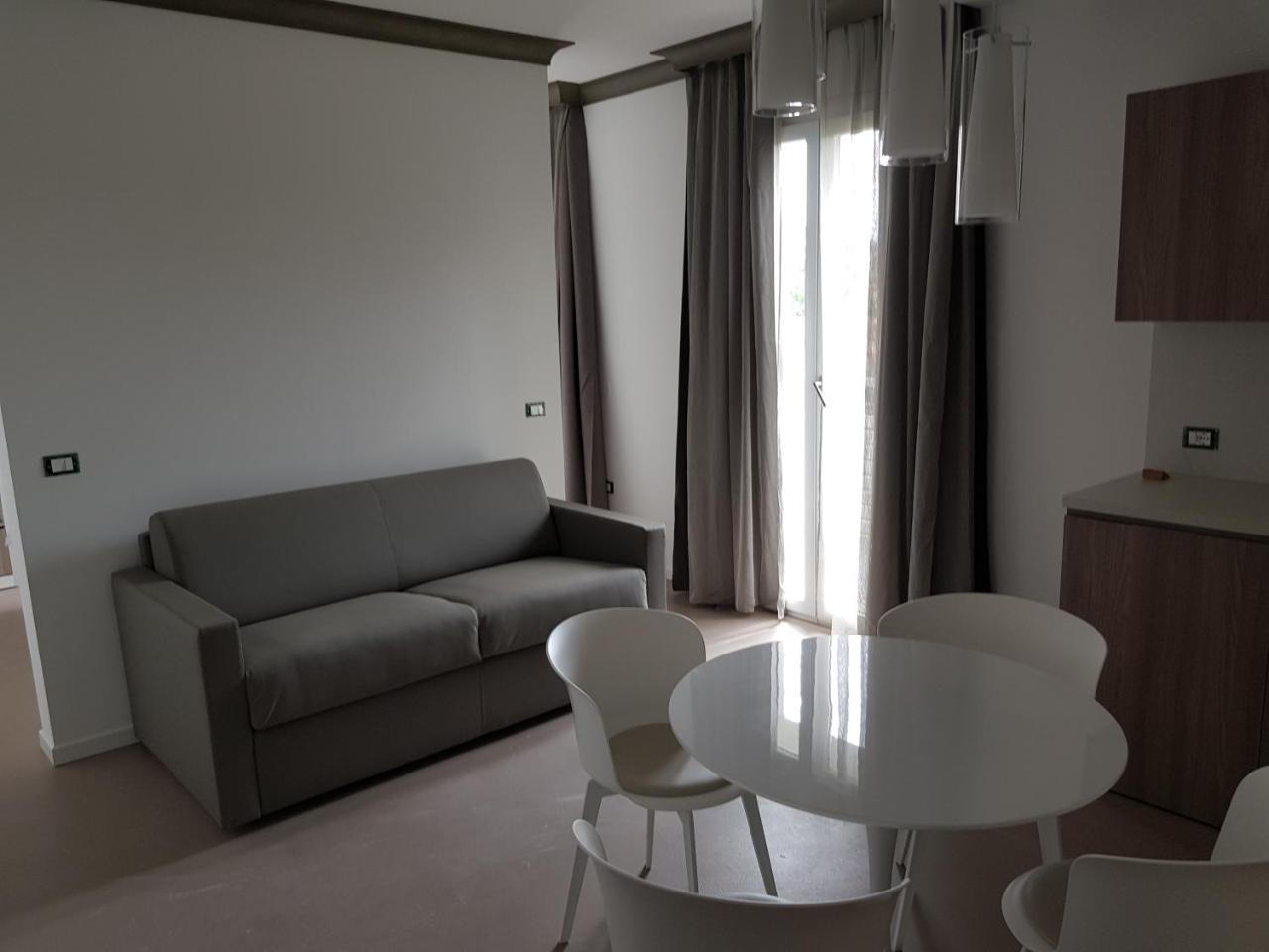 Venus Suites Cervia Ngoại thất bức ảnh